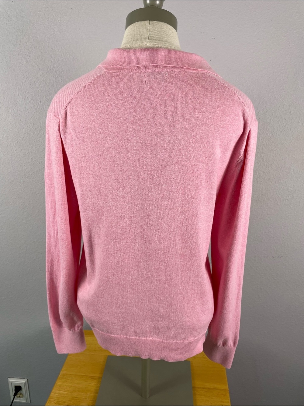 J. Crew Pink V-Neck Collar 100% Cotton Sweater Size Medium - Picture 2 of 8